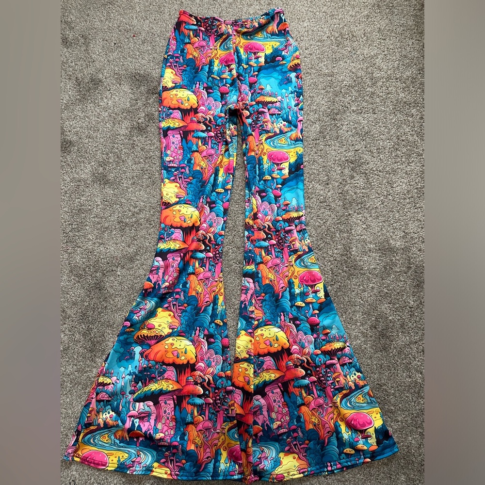 Colorful Psychedelic Print Flare Pants - Picture 2 of 5